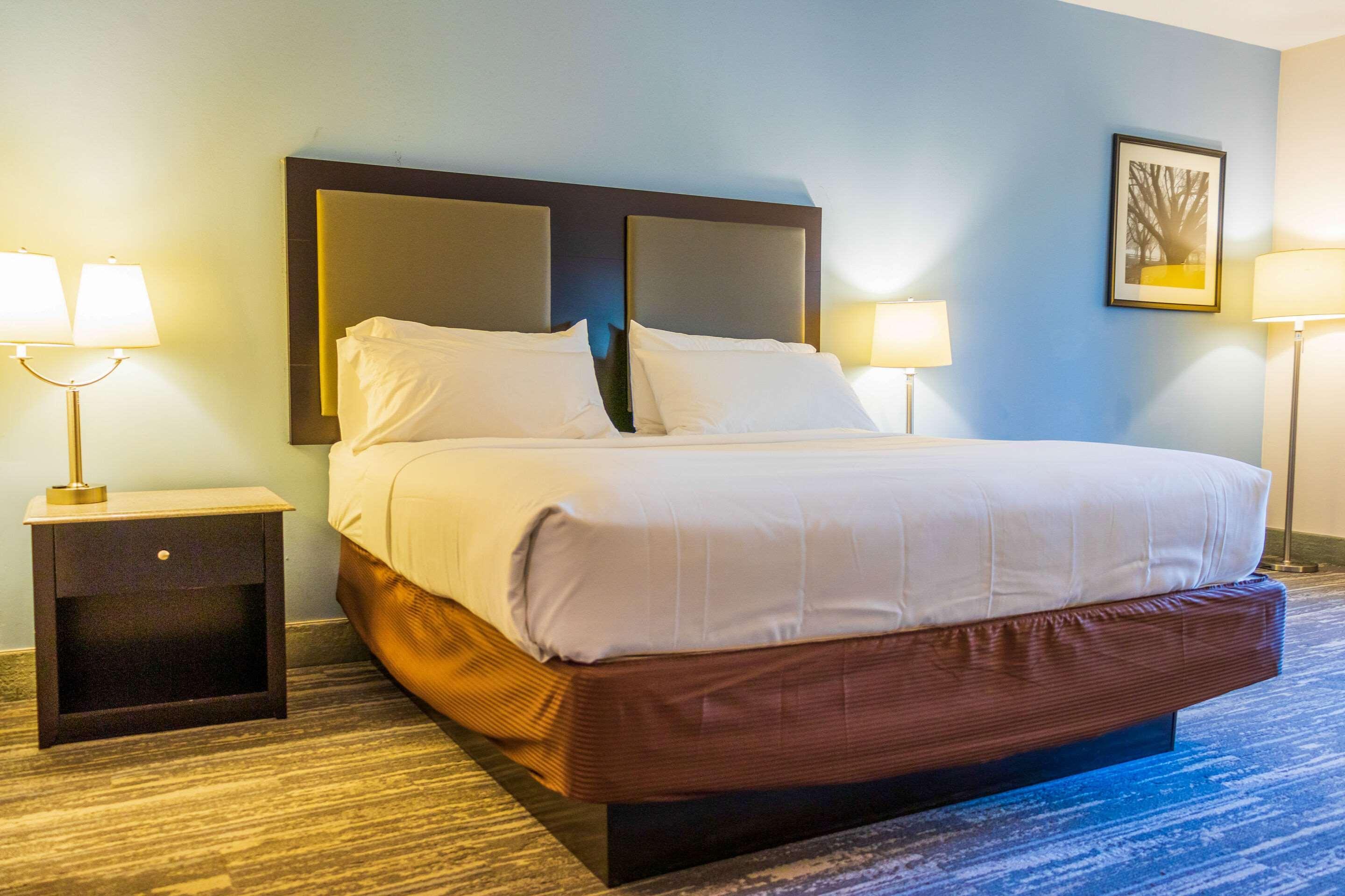 Comfort Inn & Suites Plainville-Foxboro Extérieur photo