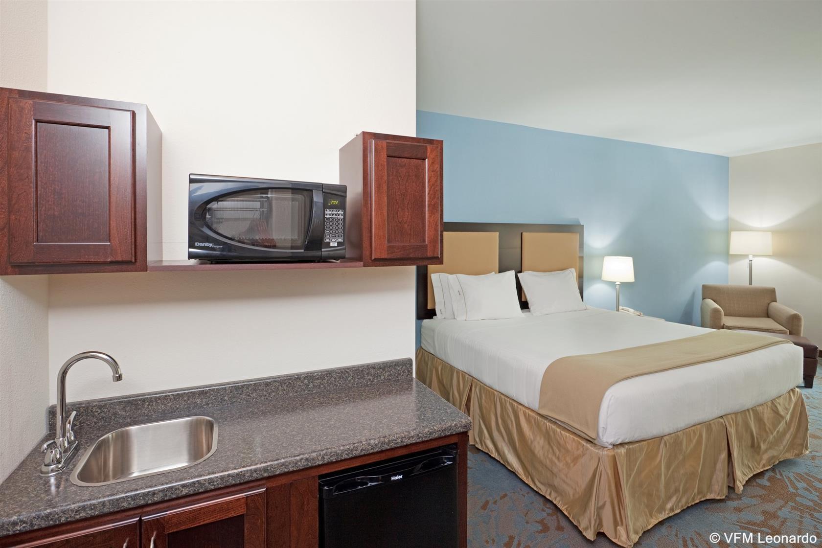 Comfort Inn & Suites Plainville-Foxboro Extérieur photo