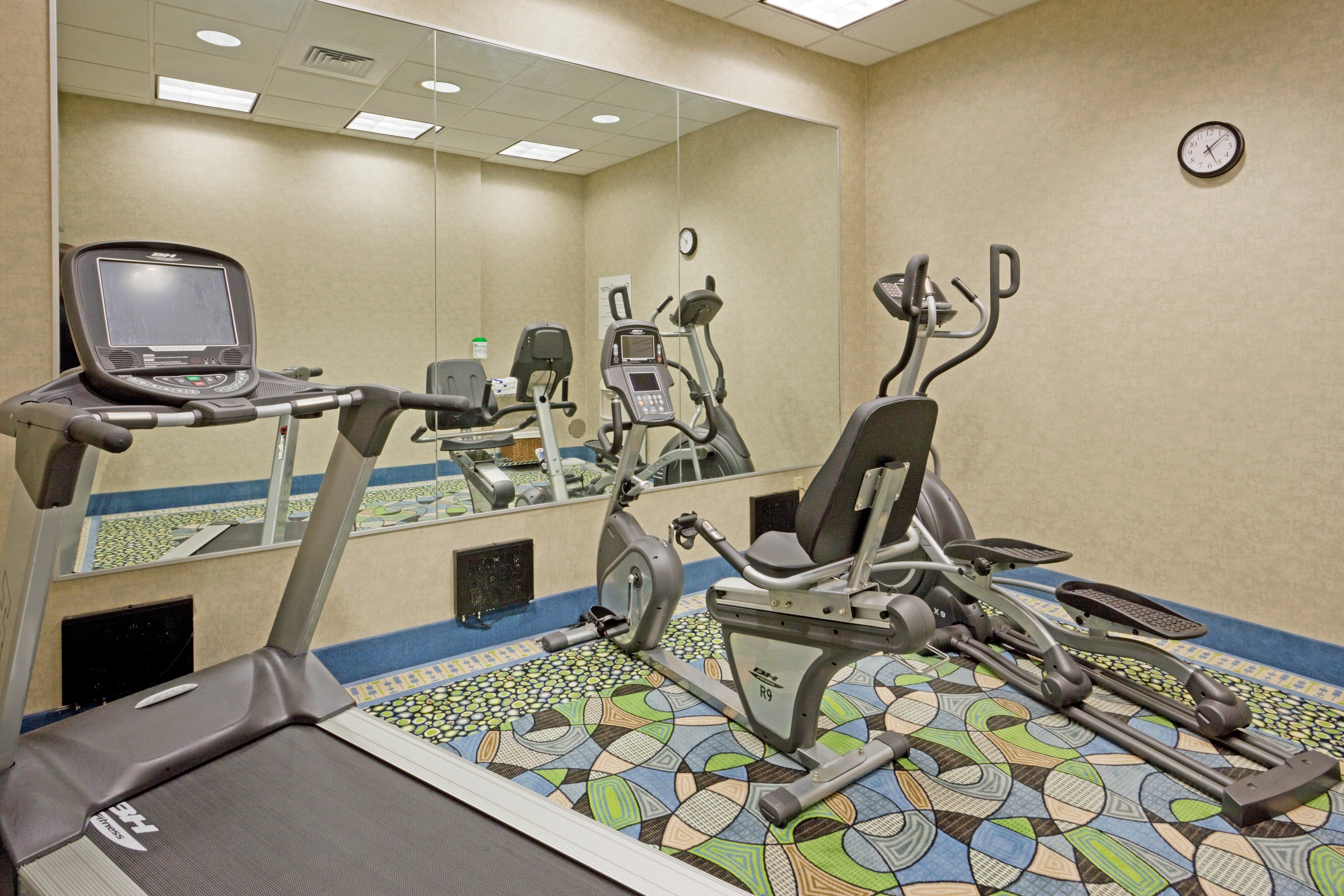 Comfort Inn & Suites Plainville-Foxboro Extérieur photo