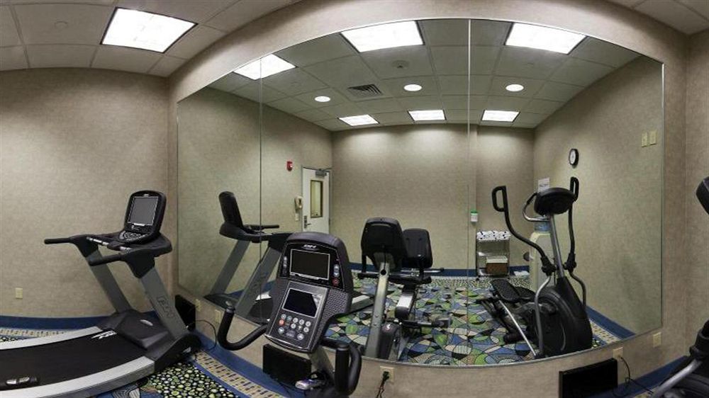 Comfort Inn & Suites Plainville-Foxboro Extérieur photo